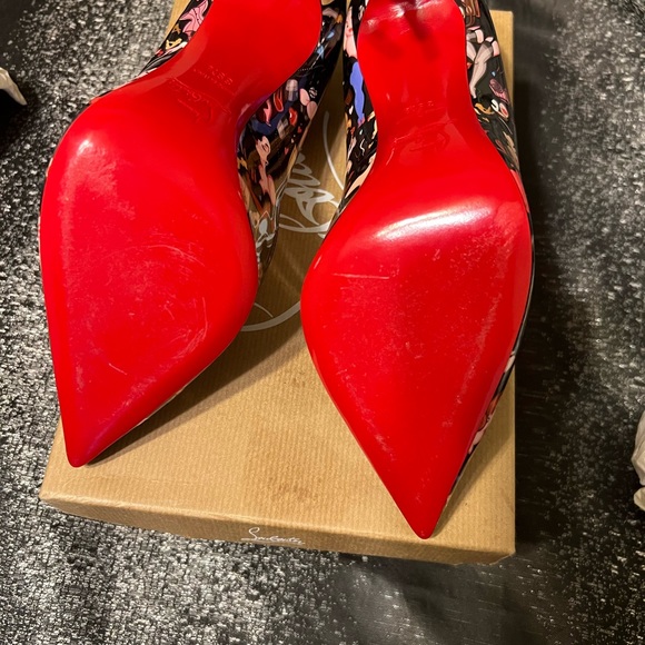 Christian Louboutin heels - Picture 4 of 5